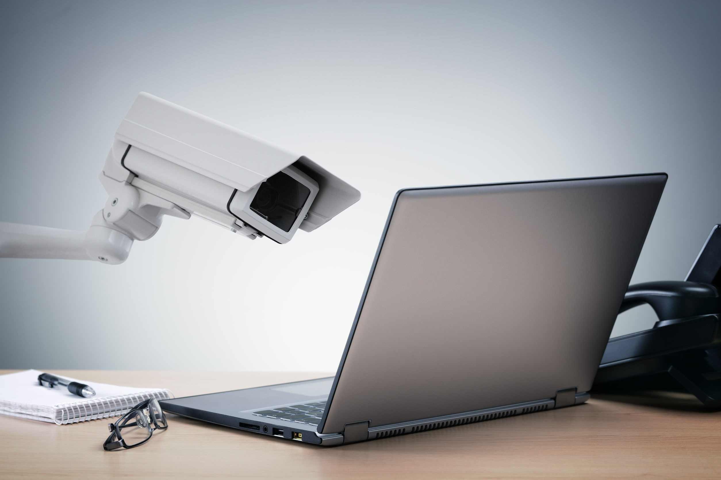 ‘Bedrijven laten aanpassingen voor privacywet te lang liggen’